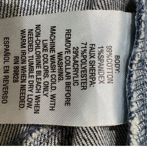 Maison Jules Blue Denim Jacket with Removable Cream Sherpa Collar Size Small - Picture 11 of 11